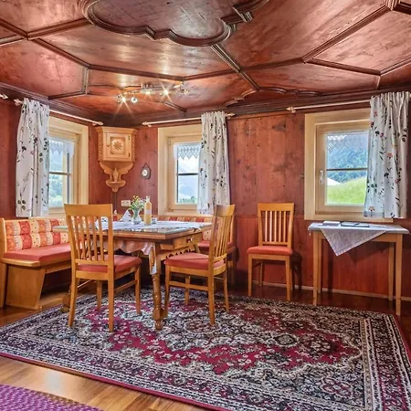 Knusperhaeuschen Hoefen-huesle * Raggal